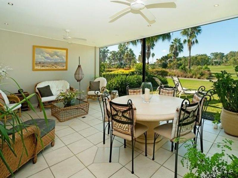 5201 Marine Drive West, Sanctuary Cove QLD 4212