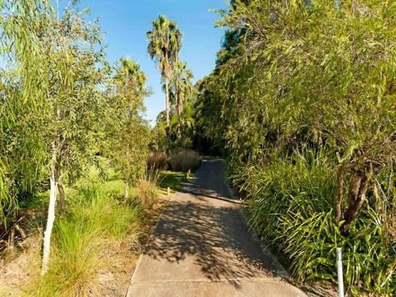 5201 Marine Drive West, Sanctuary Cove QLD 4212