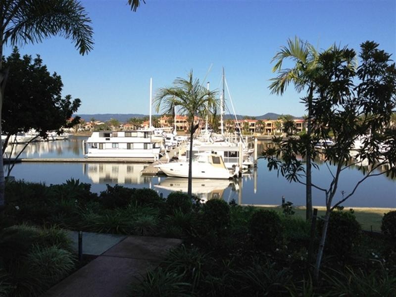 1755 Rialto Quay Drive, Hope Island QLD 4212