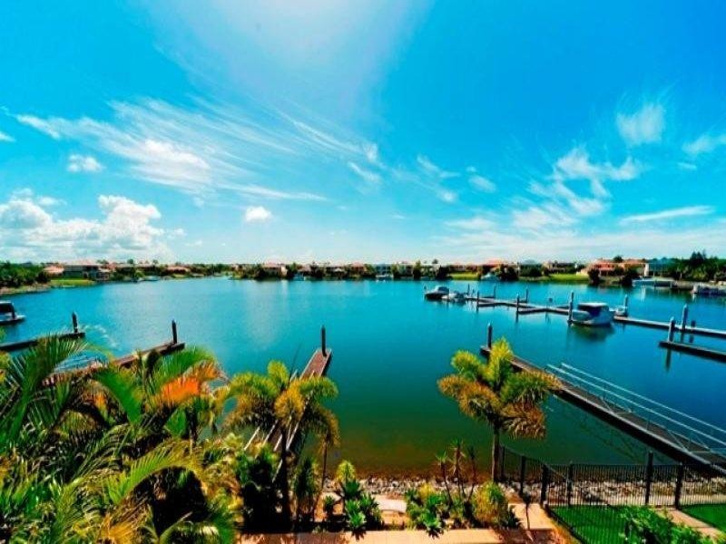 536 Oyster Cove Promenade, Helensvale QLD 4212