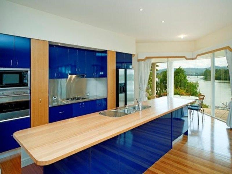 3132 Riverleigh Drive, Hope Island QLD 4212