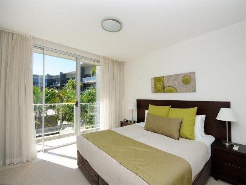 2210/2 Activa Way, Hope Island QLD 4212