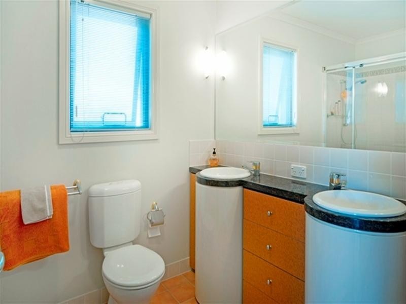 8887 Magnolia Drive East, Hope Island QLD 4212