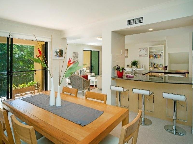 8849 Magnolia Drive East, Hope Island QLD 4212