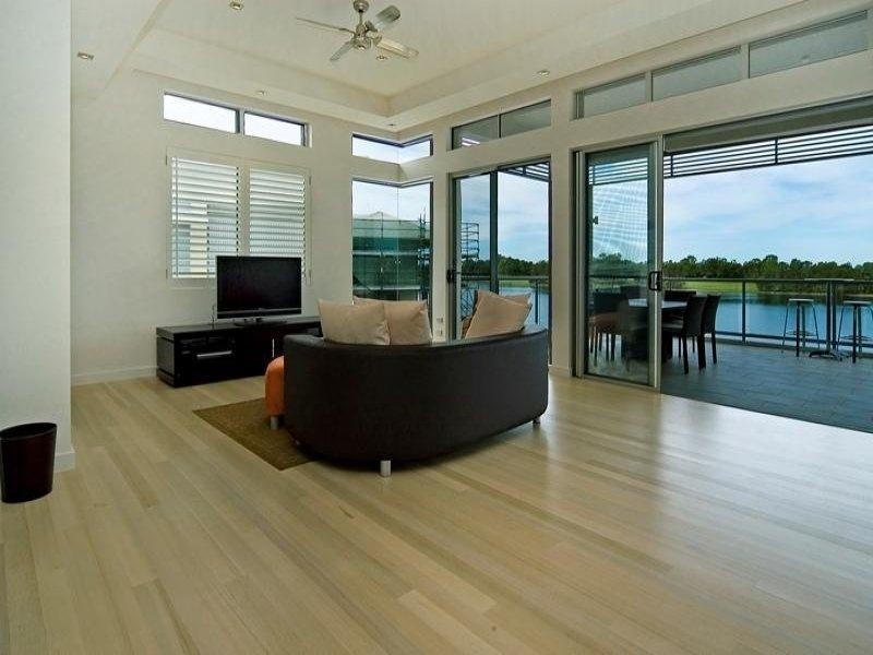 6081 Lugano Drive, Hope Island QLD 4212