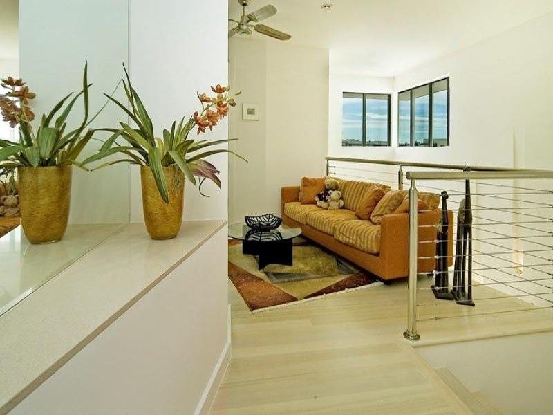 6081 Lugano Drive, Hope Island QLD 4212