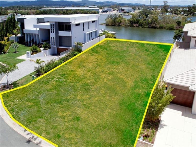 2335 Cressbrook Drive, Hope Island QLD 4212