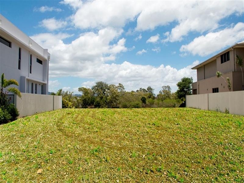 2335 Cressbrook Drive, Hope Island QLD 4212