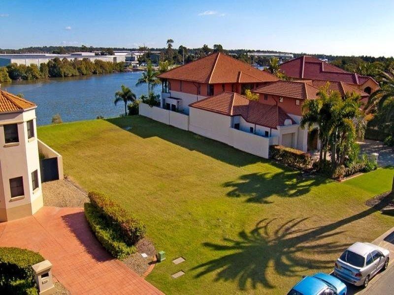 3119 Riverleigh Drive, Hope Island QLD 4212