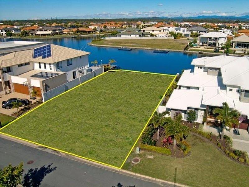 28 Parkview Place, Helensvale QLD 4212