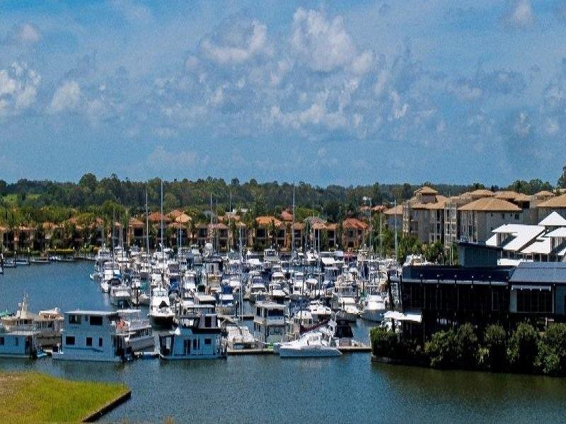 2629 Virginia Drive, Hope Island QLD 4212