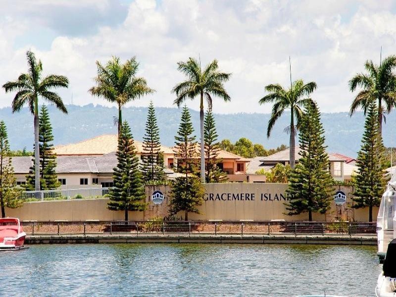 2629 Virginia Drive, Hope Island QLD 4212