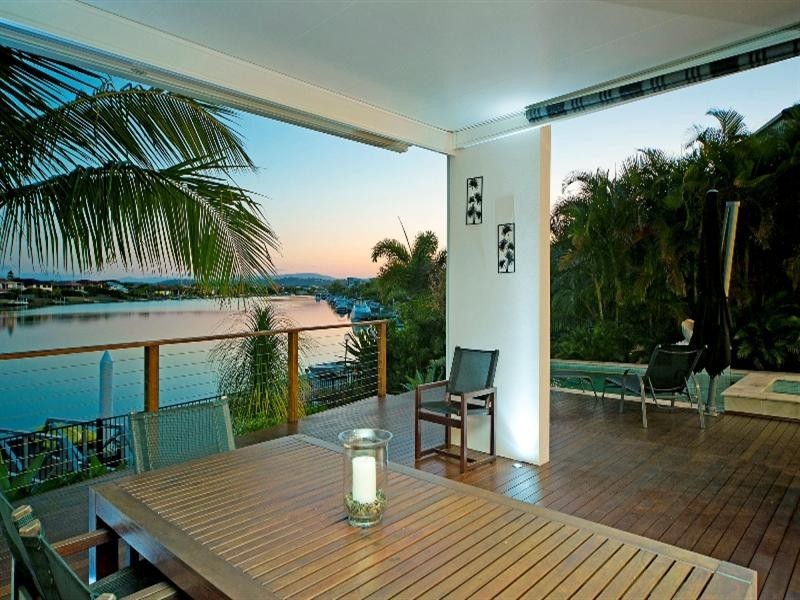 64 The Peninsula, Helensvale QLD 4212