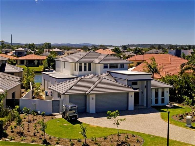 2130 Carlton Drive, Hope Island QLD 4212