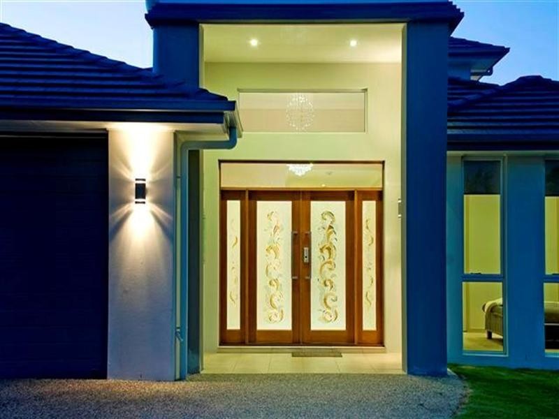 2130 Carlton Drive, Hope Island QLD 4212