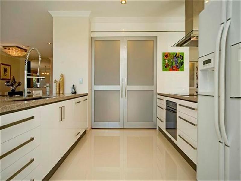 2130 Carlton Drive, Hope Island QLD 4212