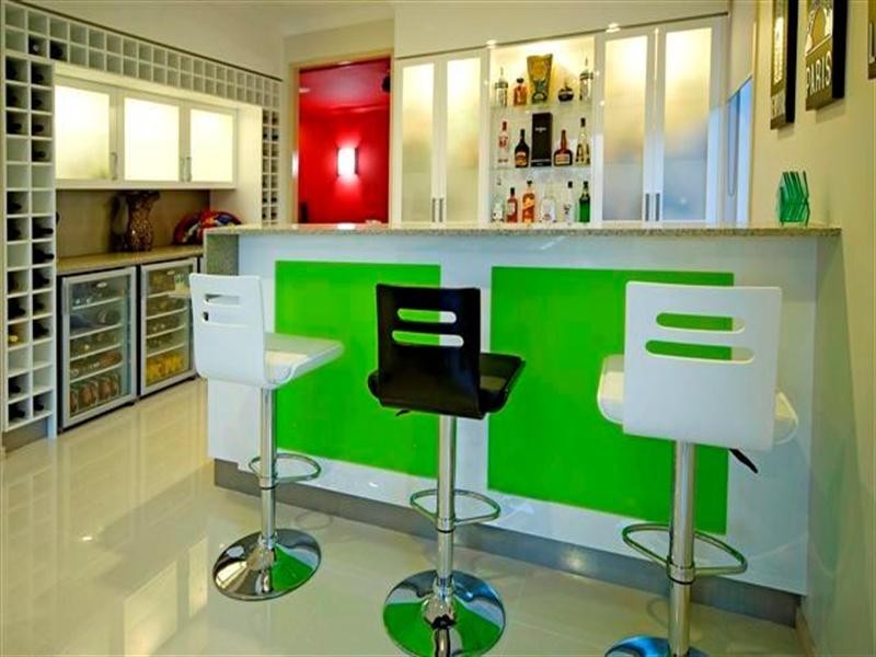 2130 Carlton Drive, Hope Island QLD 4212