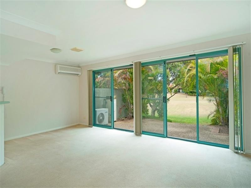 125/19 Santa Barbara Road, Hope Island QLD 4212
