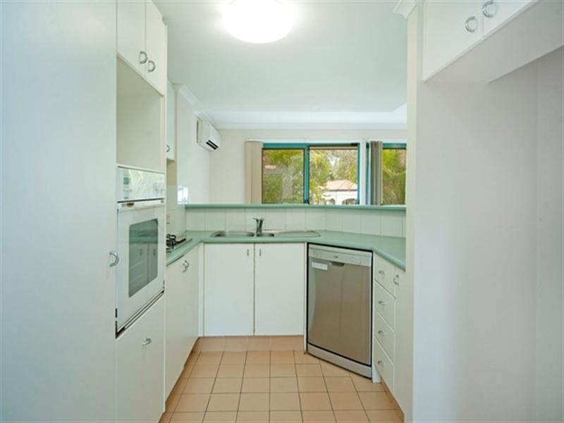 125/19 Santa Barbara Road, Hope Island QLD 4212