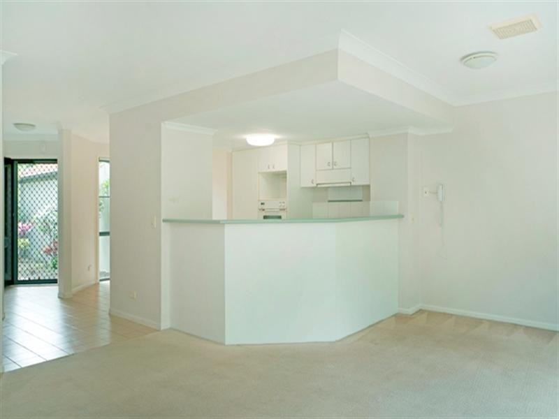 125/19 Santa Barbara Road, Hope Island QLD 4212