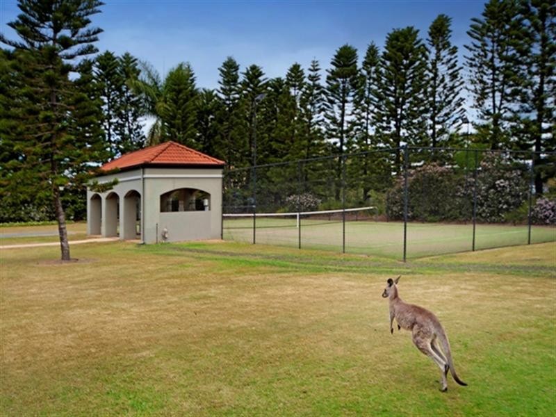 125/19 Santa Barbara Road, Hope Island QLD 4212