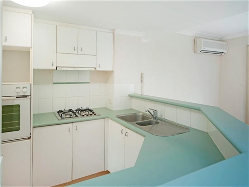 125/19 Santa Barbara Road, Hope Island QLD 4212