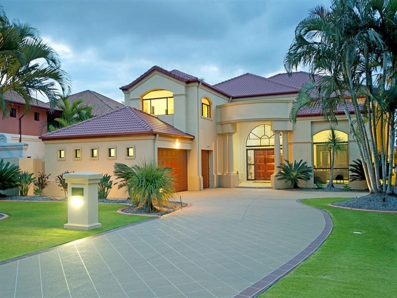 3117 Riverleigh Drive, Hope Island QLD 4212