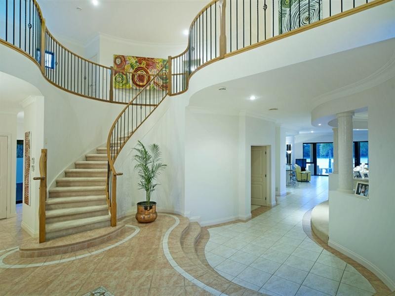 3117 Riverleigh Drive, Hope Island QLD 4212