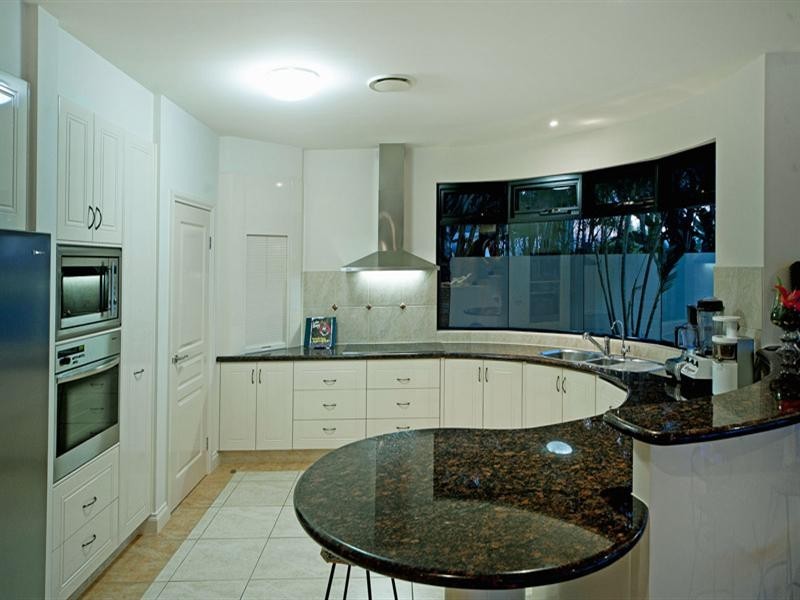 3117 Riverleigh Drive, Hope Island QLD 4212