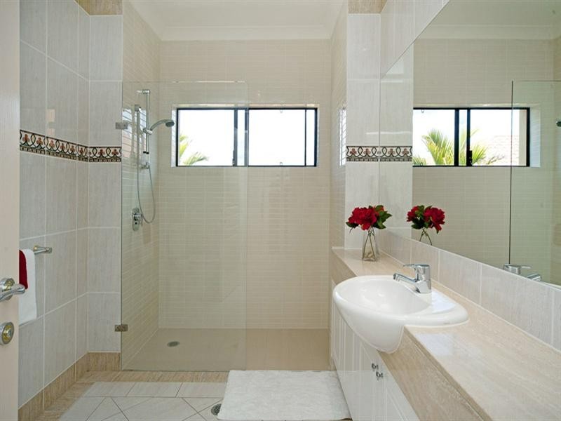 3117 Riverleigh Drive, Hope Island QLD 4212