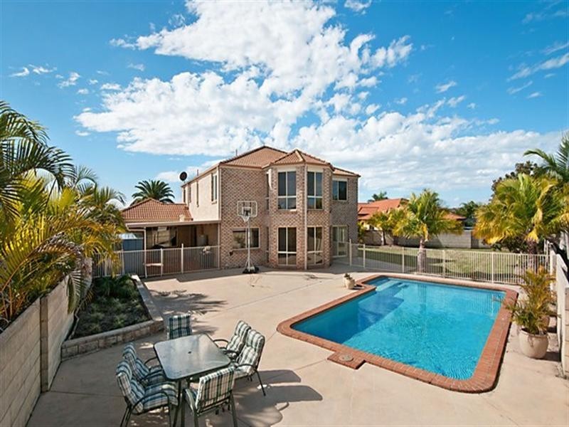 3 Tammy Court, Helensvale QLD 4212