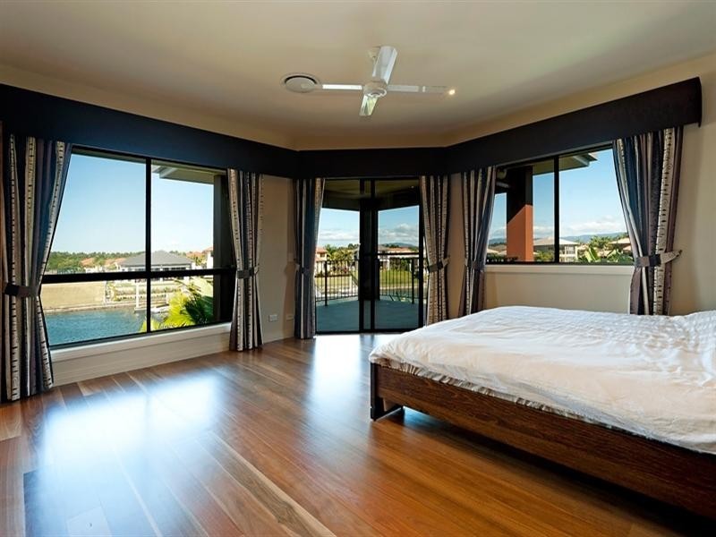 2303 Belmont Court, Hope Island QLD 4212