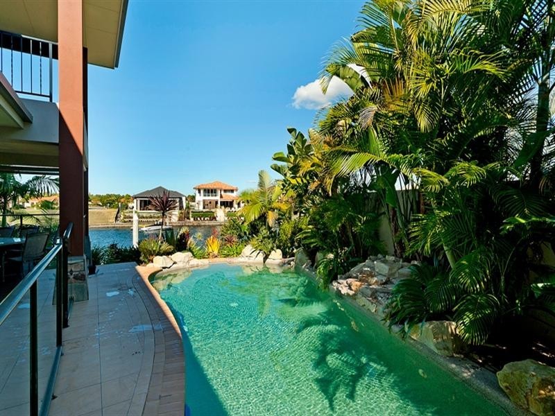 2303 Belmont Court, Hope Island QLD 4212