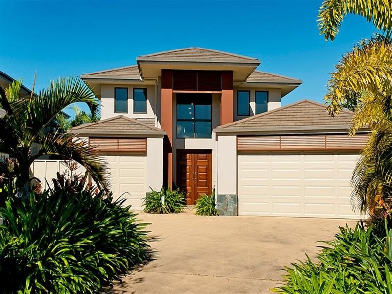 2303 Belmont Court, Hope Island QLD 4212