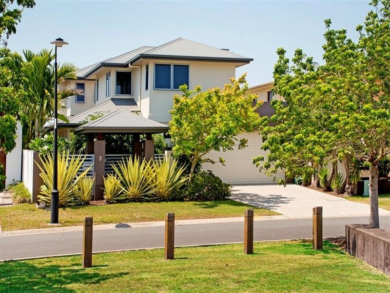 3 Coomera Court, River Links, Helensvale QLD 4212