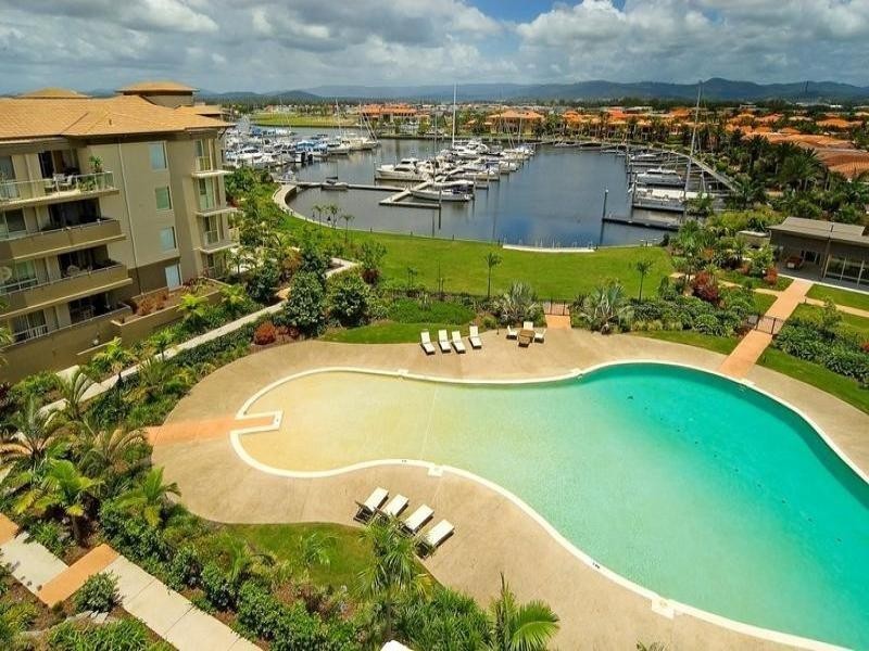 1781 Rialto Quay Drive, Hope Island QLD 4212