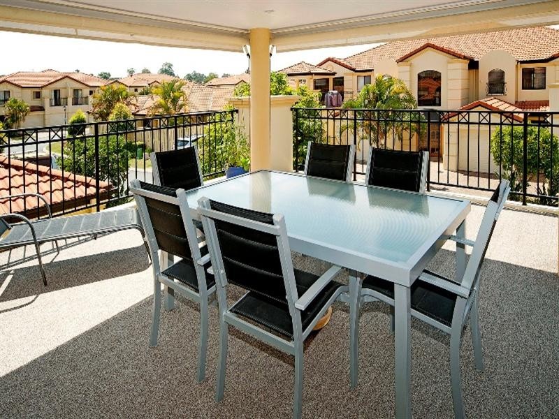 31/38 Caseys Road, Hope Island QLD 4212