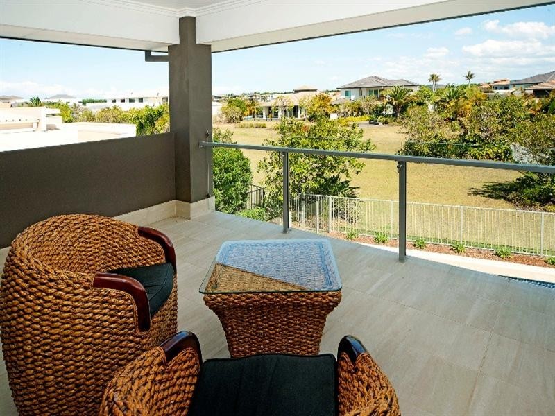 2851 Virginia Drive, Hope Island QLD 4212