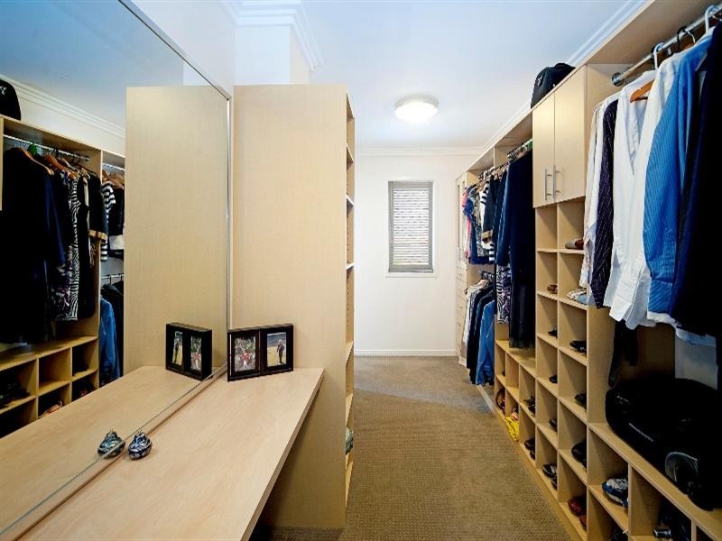 2851 Virginia Drive, Hope Island QLD 4212