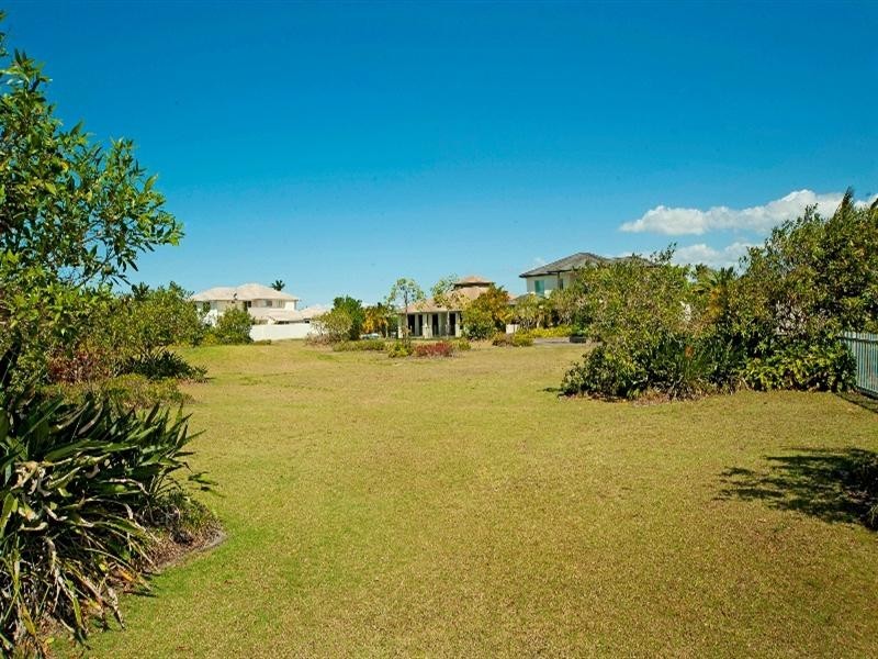 2851 Virginia Drive, Hope Island QLD 4212