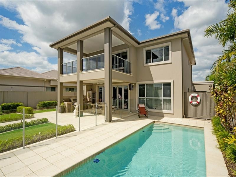 2165 Beaufort Way, Hope Island QLD 4212