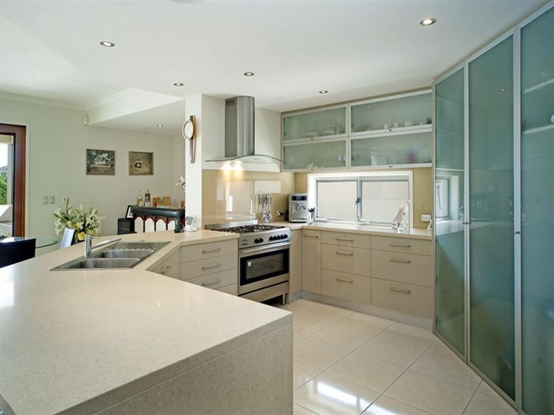 2165 Beaufort Way, Hope Island QLD 4212