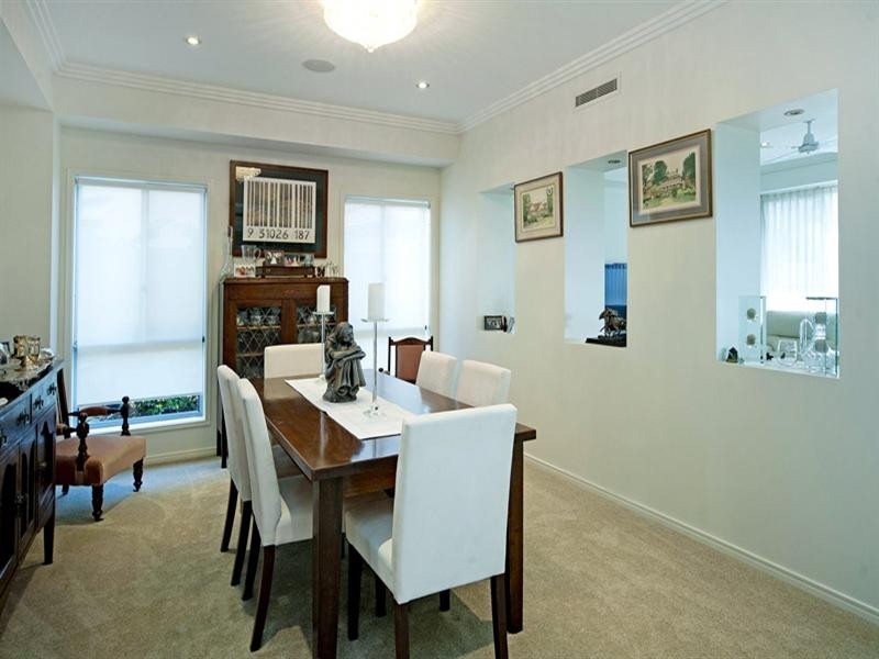 2165 Beaufort Way, Hope Island QLD 4212