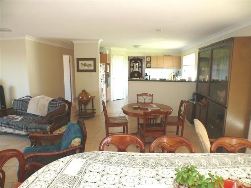 2 Watkins Court, Ormeau QLD 4208