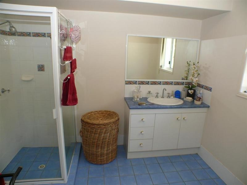 2 Watkins Court, Ormeau QLD 4208
