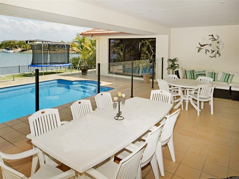 26 The Peninsula, Helensvale QLD 4212