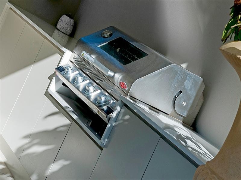 9119 Peter Senior Drive, Hope Island QLD 4212