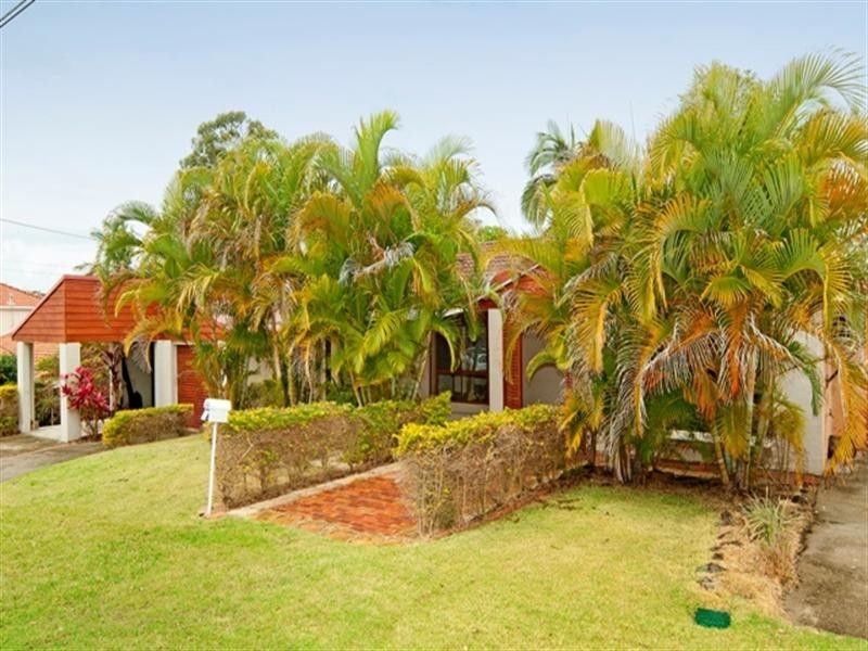 13 Eingana Street, Hope Island QLD 4212