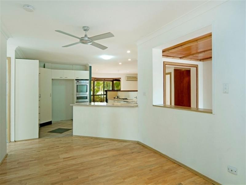 13 Eingana Street, Hope Island QLD 4212