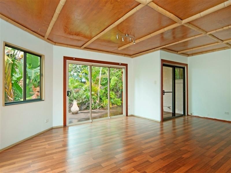 13 Eingana Street, Hope Island QLD 4212